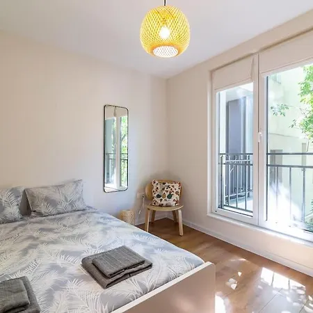 Peaceful Retreat - Free Parking 公寓