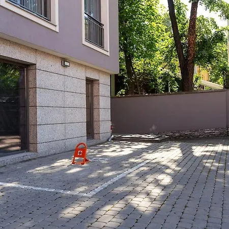 Apartament Center - Free Parking - Walk To Main Street Plovdiv